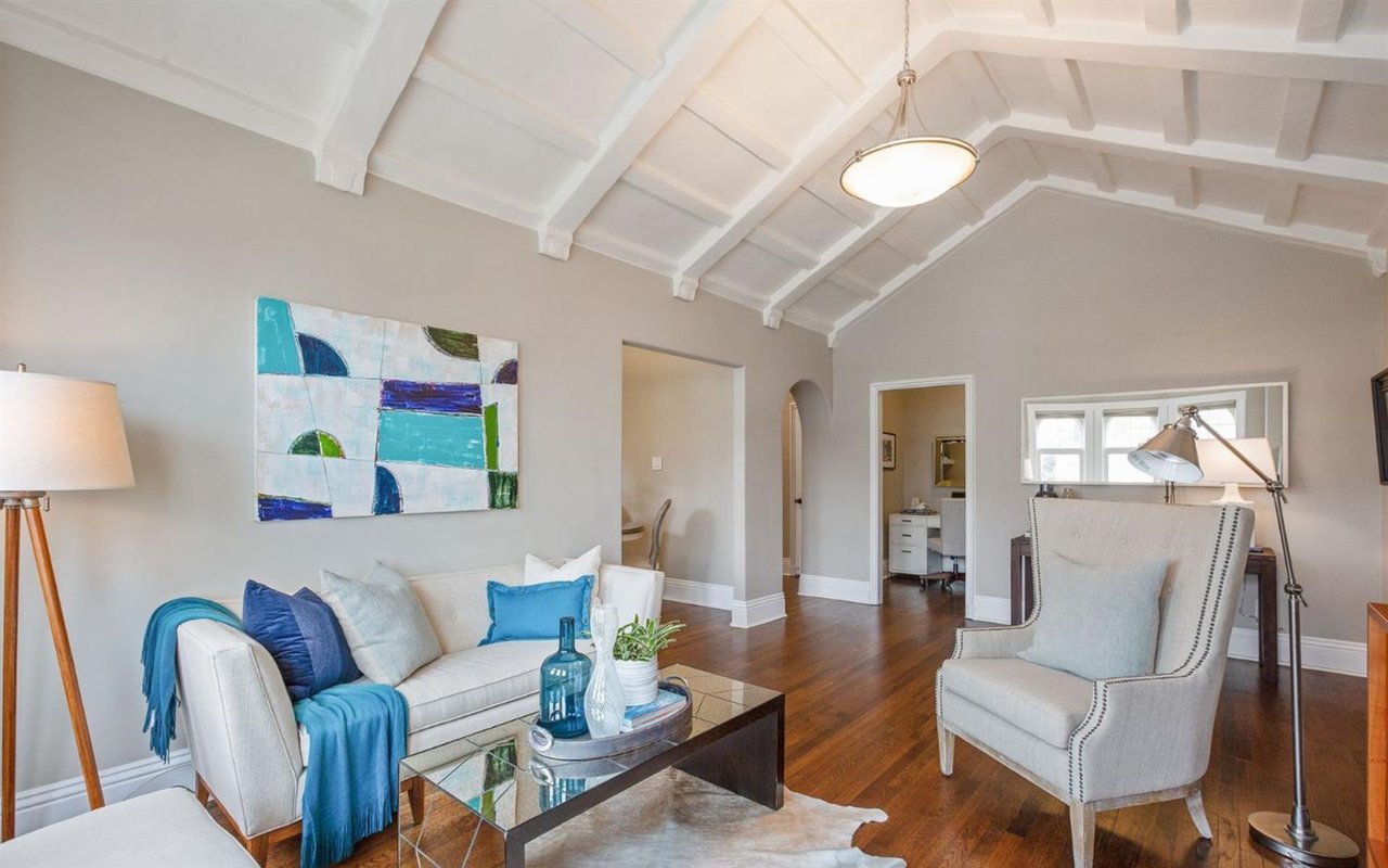 2701 Van Ness Ave, #702