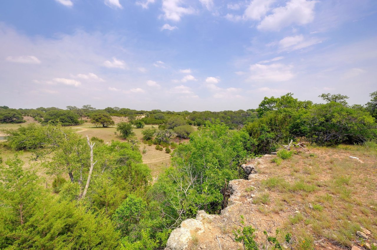 Luxury estate in Dripping Springs near Camp Lucy