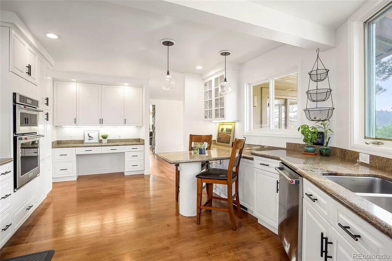 2120 Rockcress Wy
