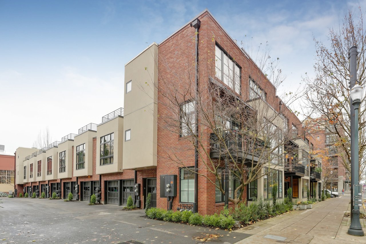 Johnson Street Townhomes