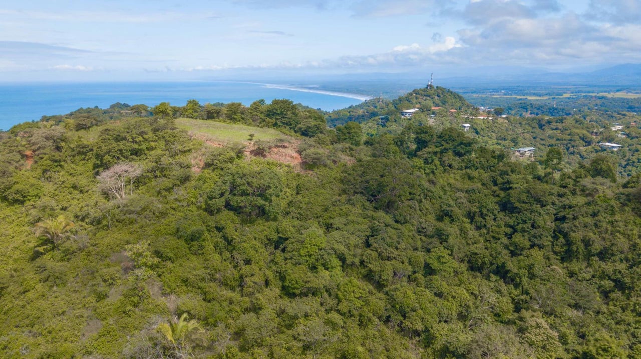 205 Acre Ranch W. Unsurpassed Ocean Views Right in Manuel Antonio!