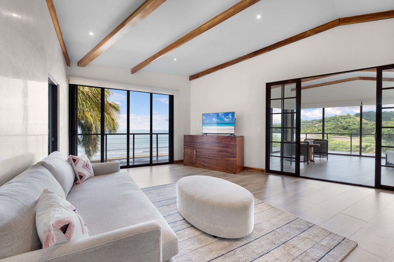 Beachfront Luxury Ocean View Home, Flamingo, Guanacaste