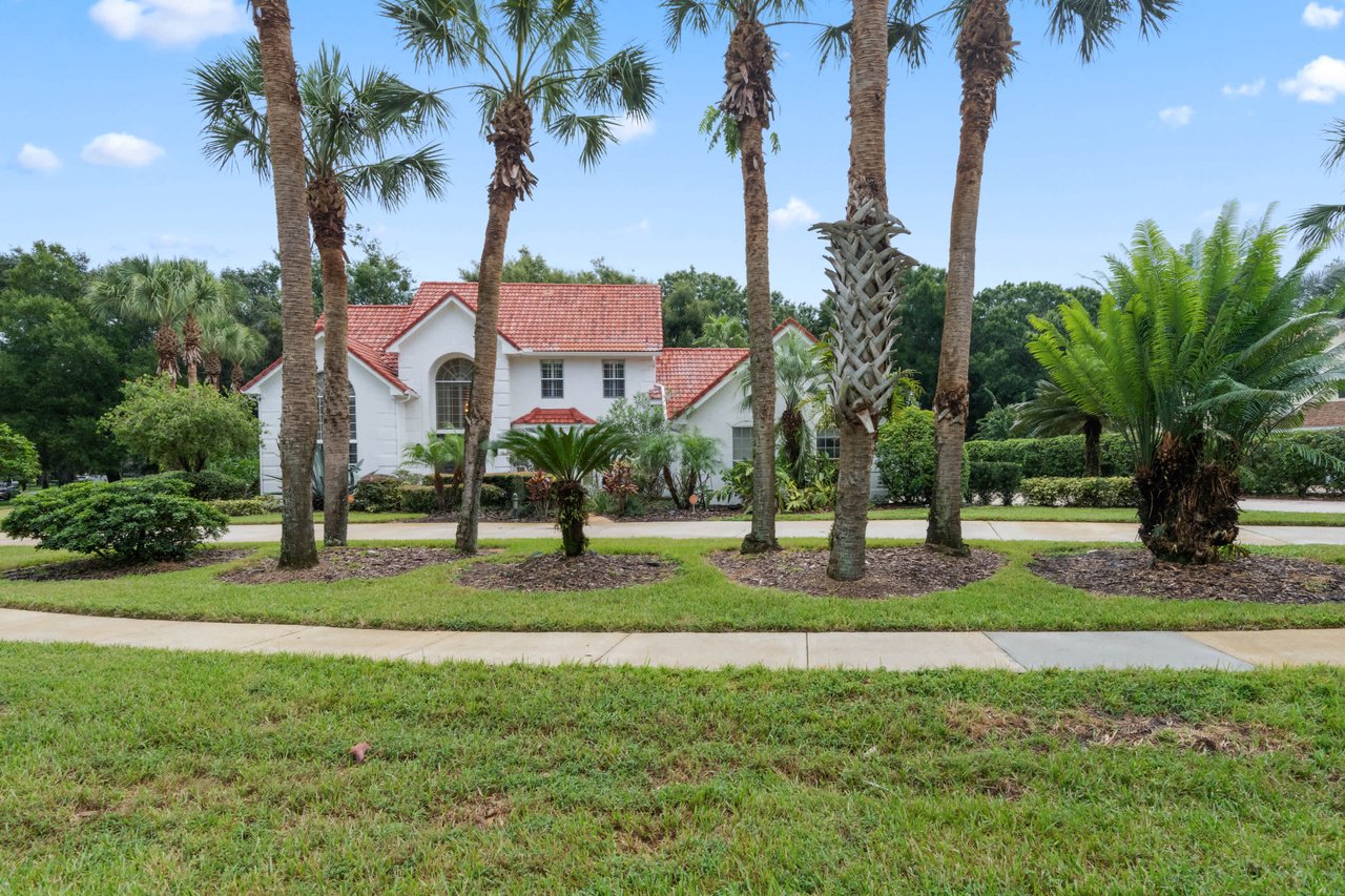 2563 CARTER GROVE CIRCLE