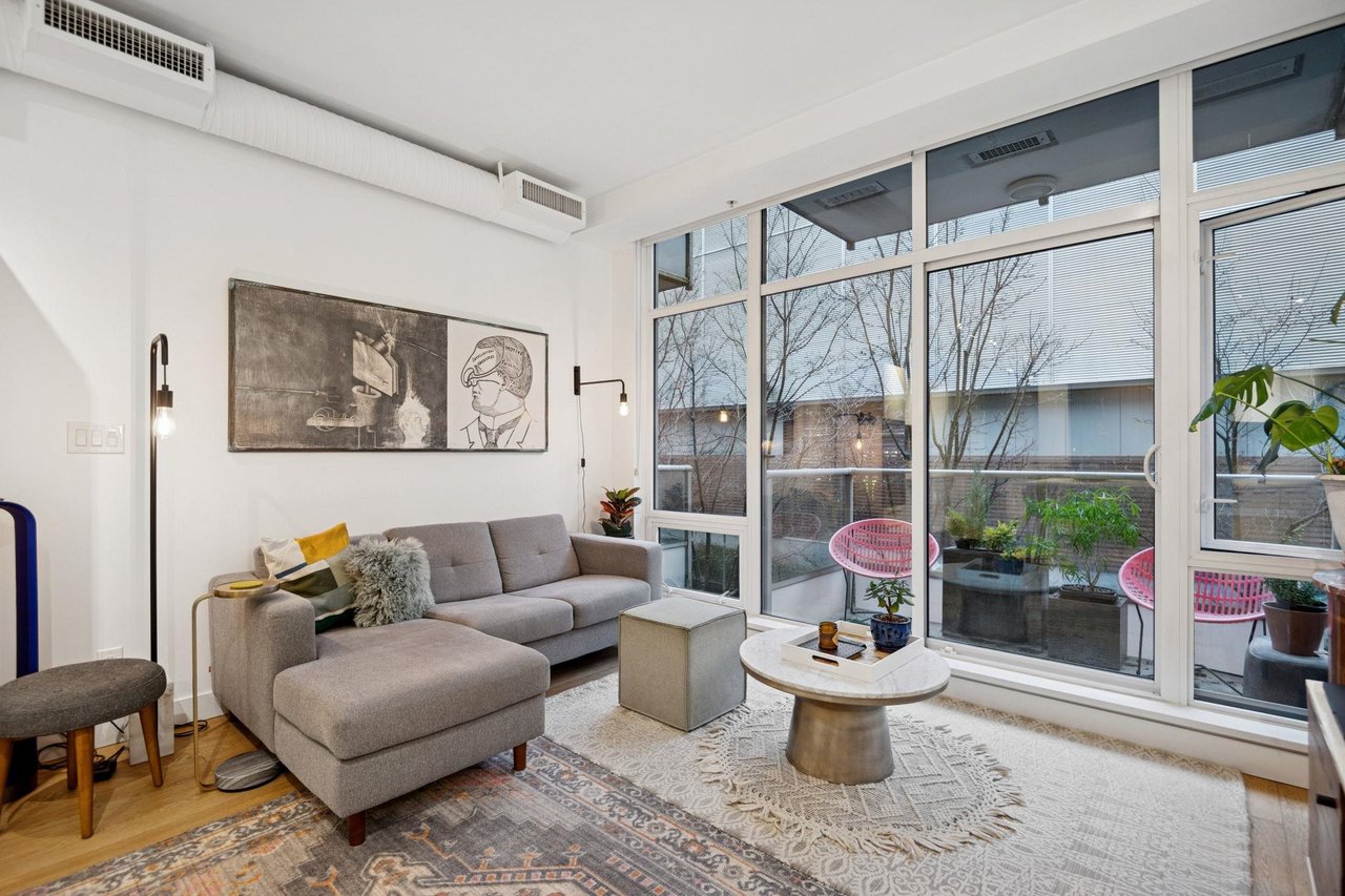 228-108 E 1st Ave