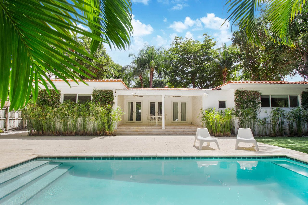 Bay Heights Perfection