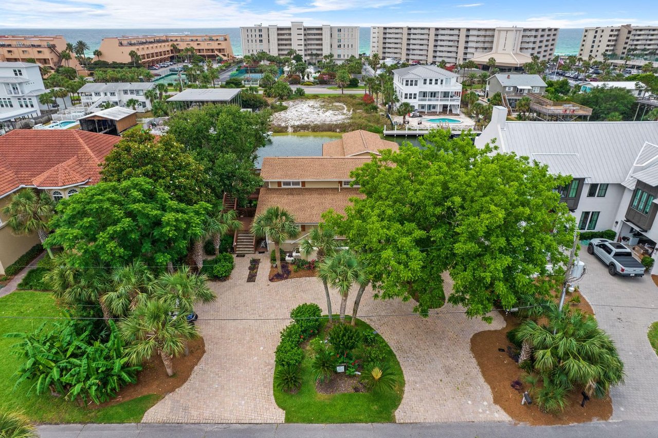 514 Vera Cruz Dr