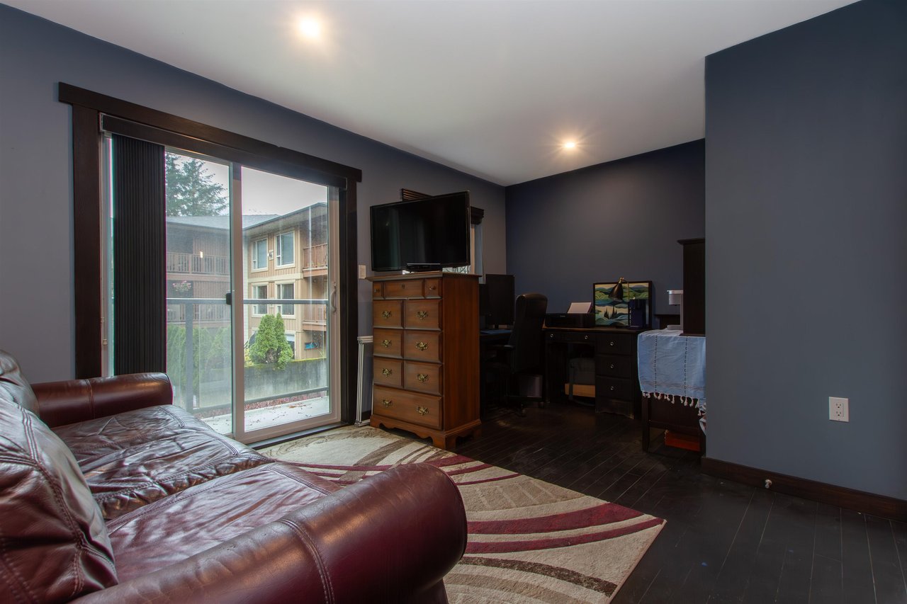 57-2401 Mamquam Rd