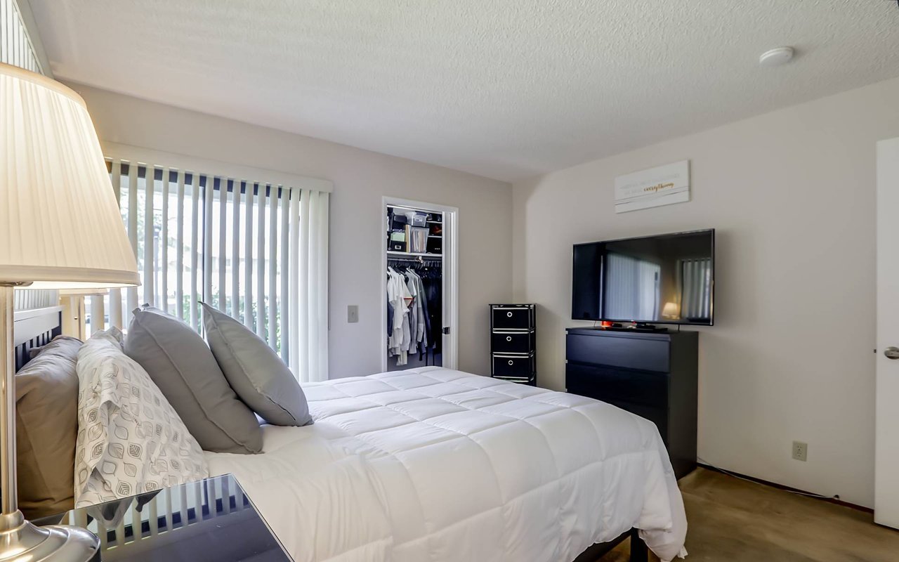 1055 N Capitol Ave, #127