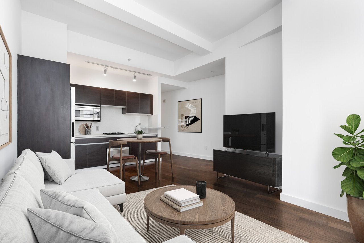 116 John Street, Apt 3202