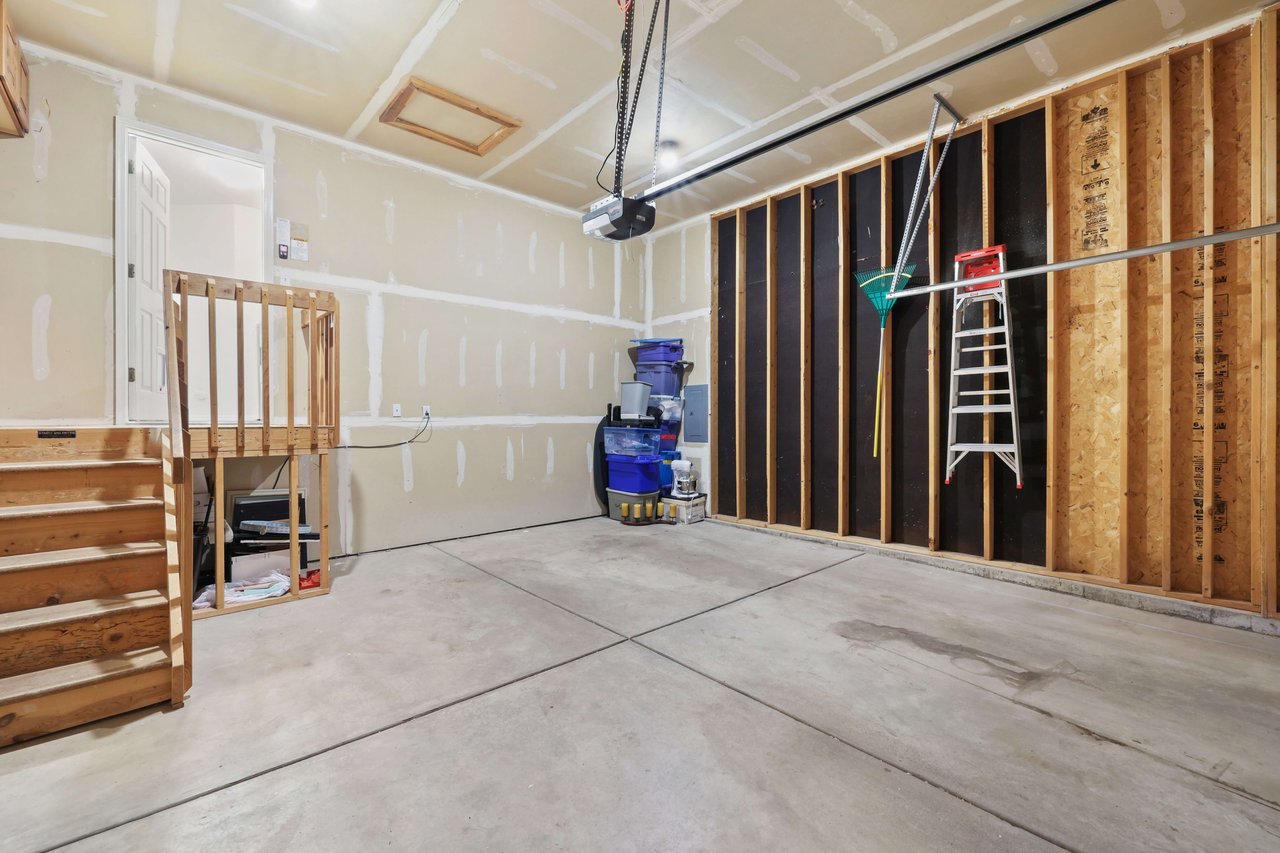 5423 Lions Gate Lane
