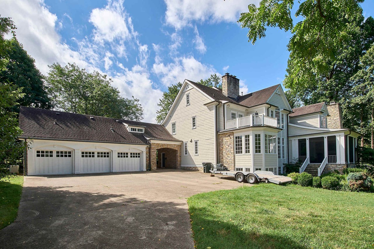 1 Norwood Rd, Charleston, WV 25314
