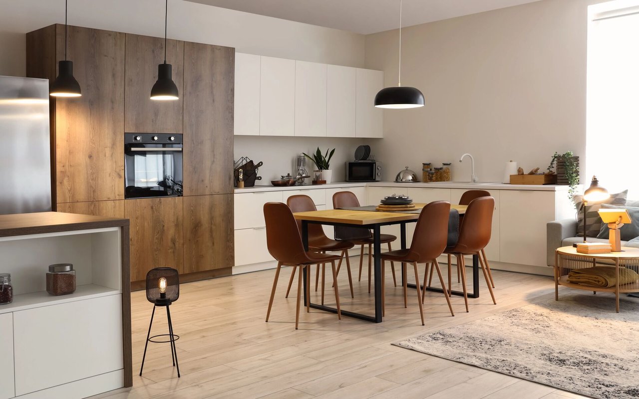 Should You Sell Now? The Lifestyle Factors That Could Tip the Scale