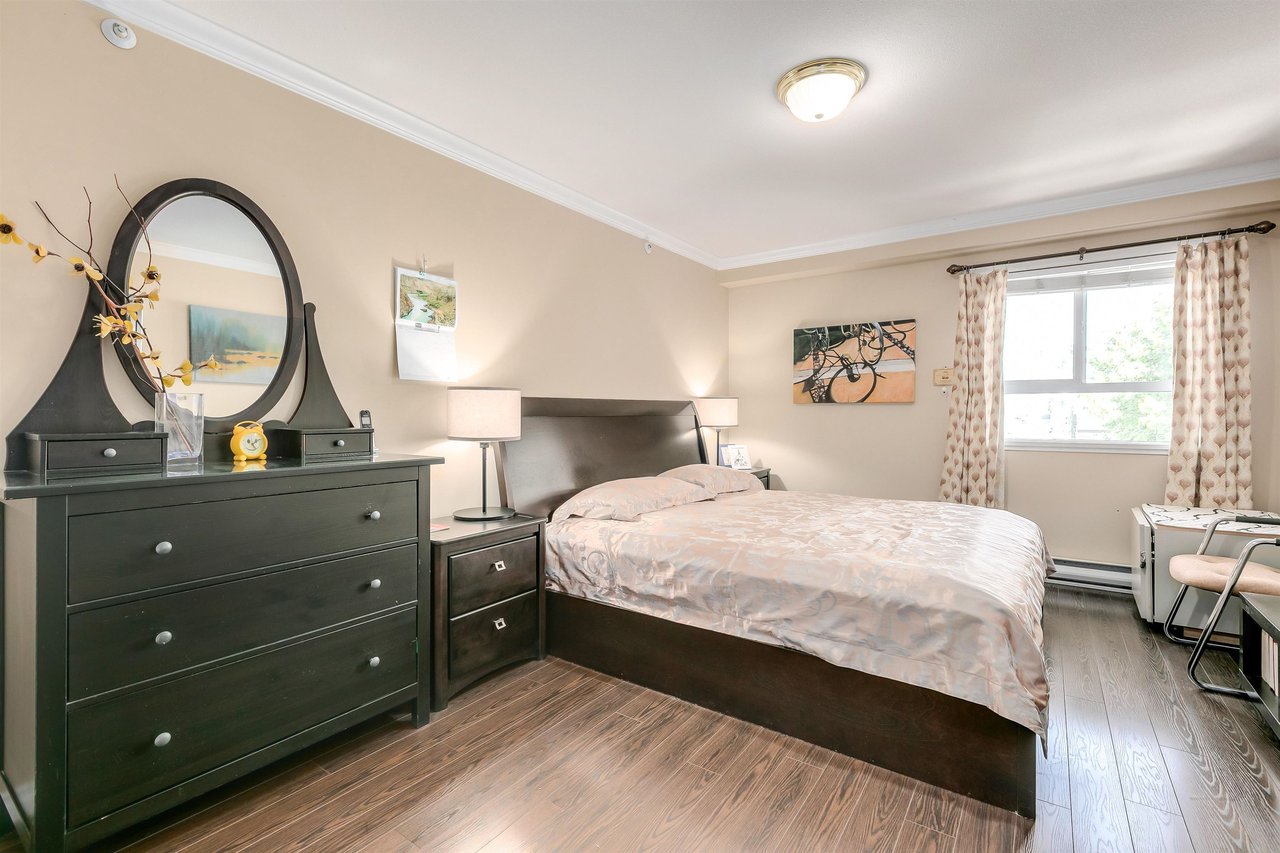 PH1-2405 Kamloops Street, Vancouver