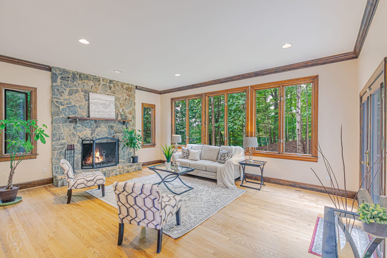 9225 Vendome Drive, Bethesda MD 20817