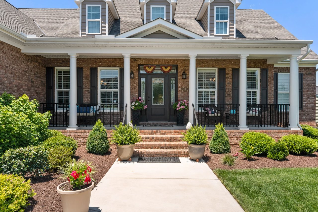 5542 Mossy Oak Road