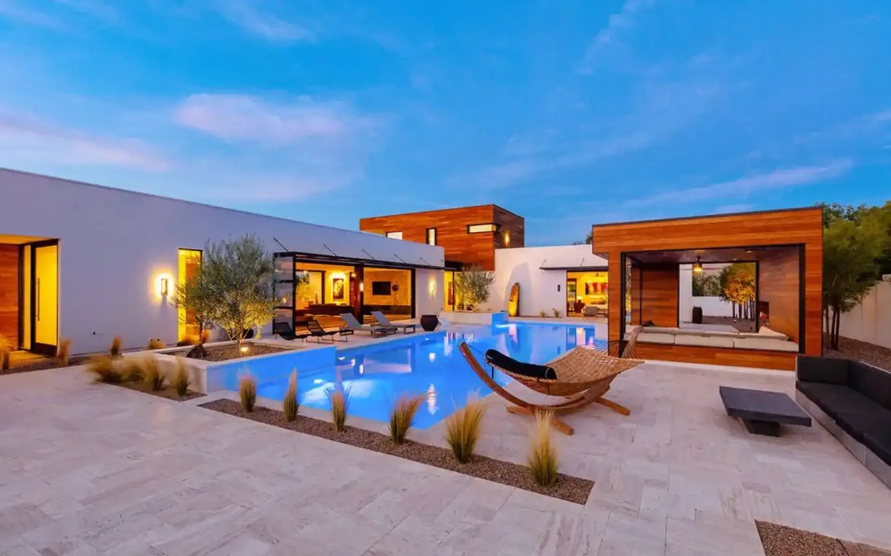 Coolest Luxury New Home in Las Vegas Designed By World Famous Photographer Peter Lik