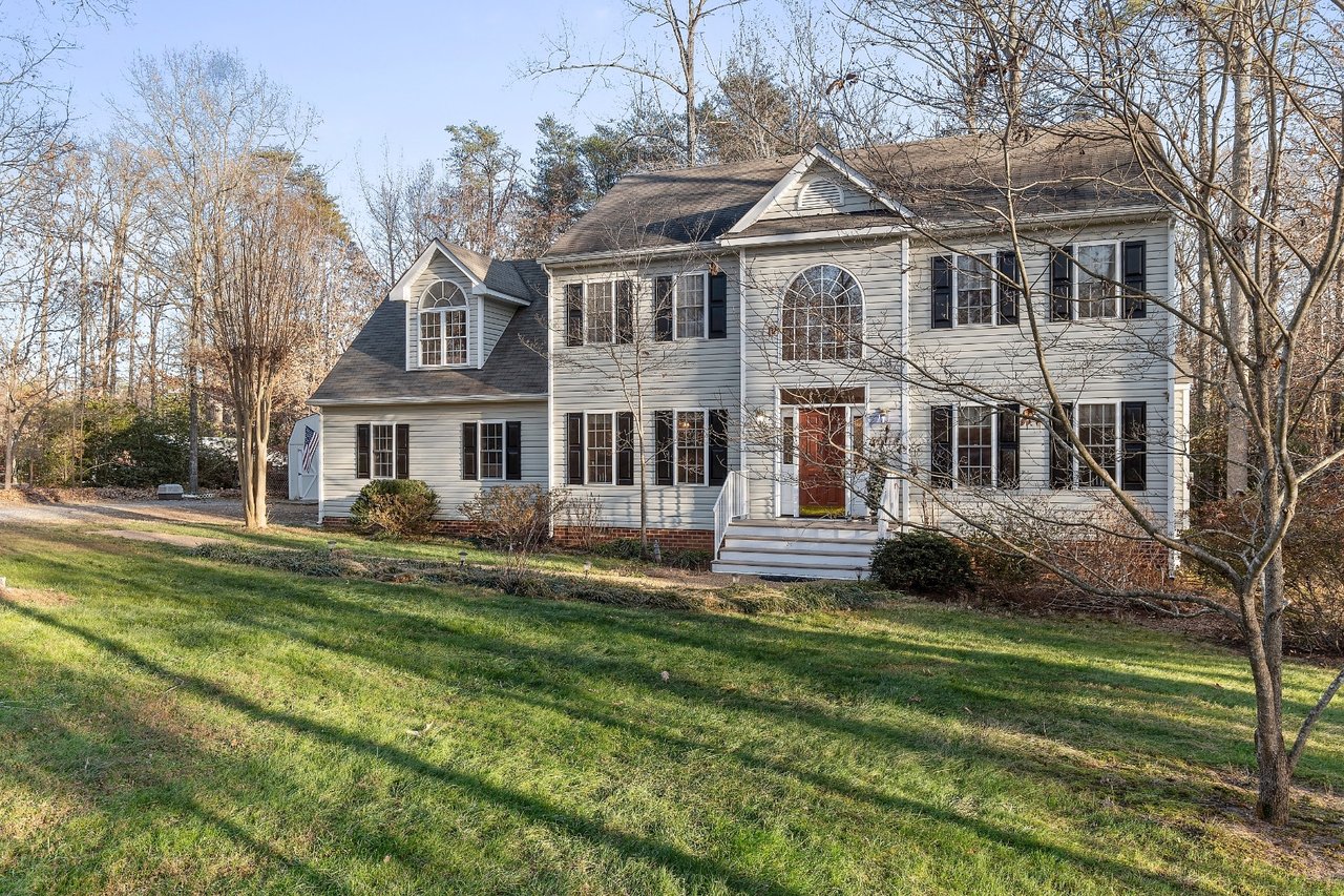 3531 Sherwood Bluff Way