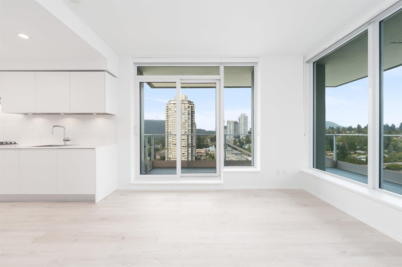 2001-3809 Evergreen Pl