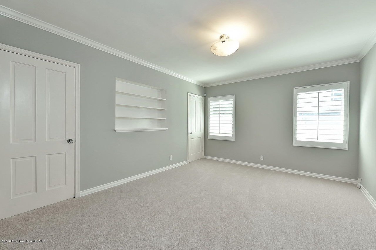 4535 Alta Canyada Rd