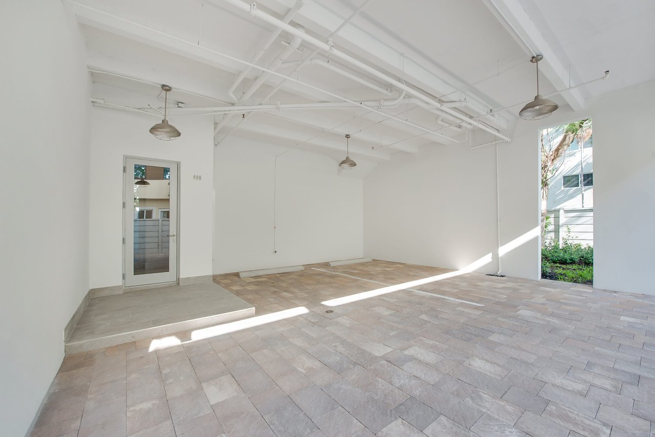 2949 Coconut Avenue # 4