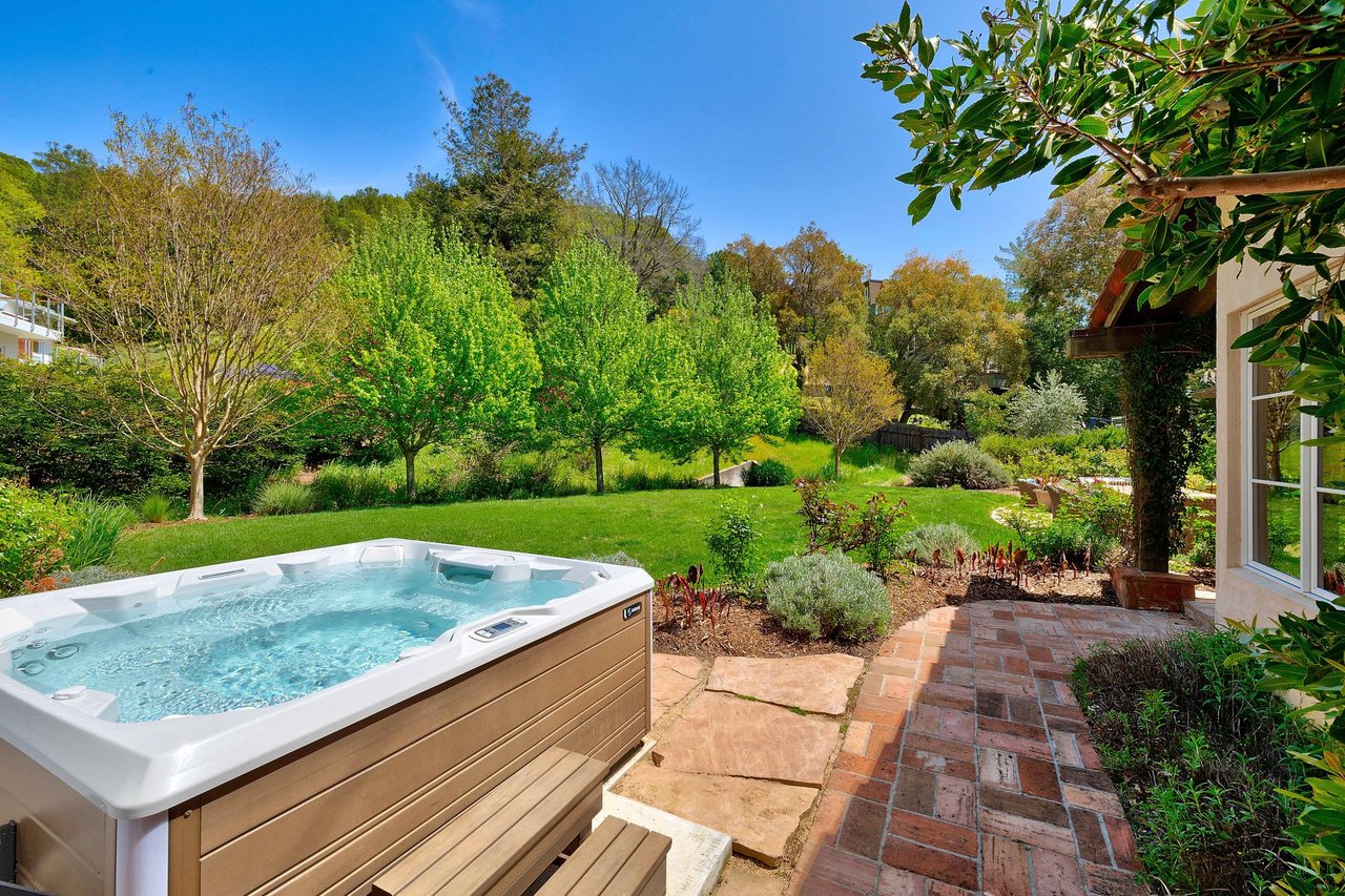 25 Martling Road, San Anselmo