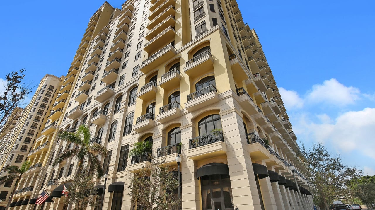 701 S Olive Ave, Apt 709