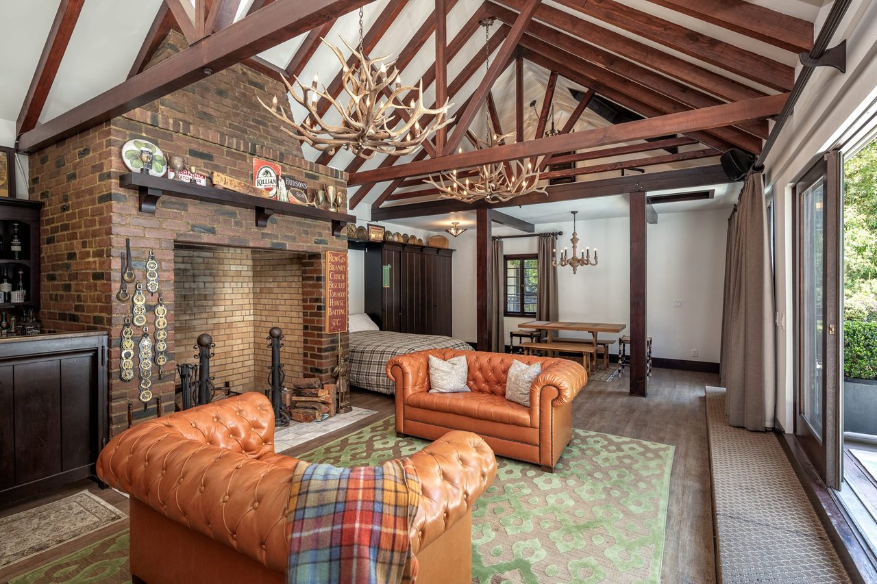 Stunning Gated Tudor