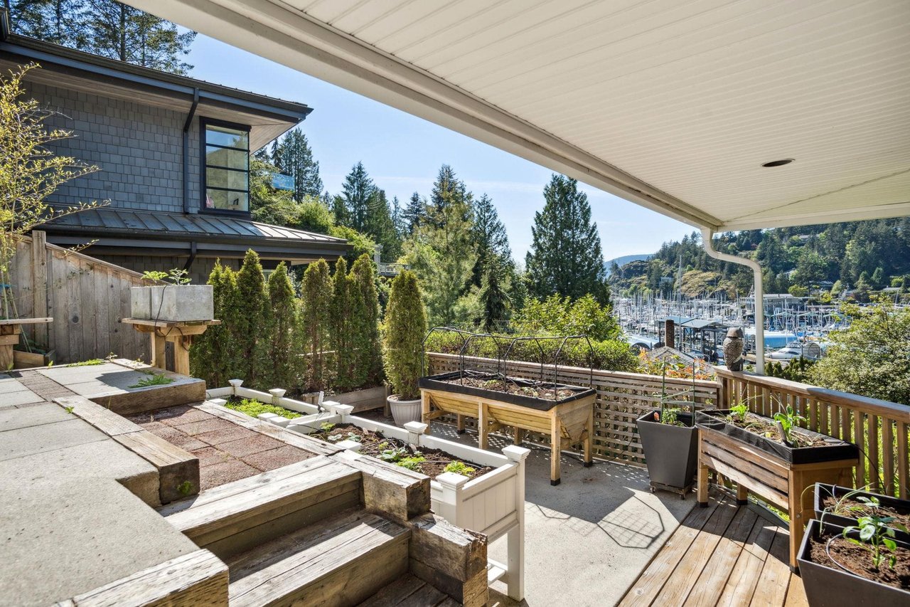5755 Telegraph Trail