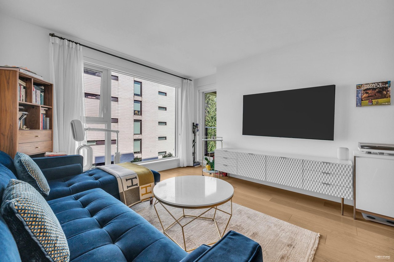 605-1561 W 57th Ave