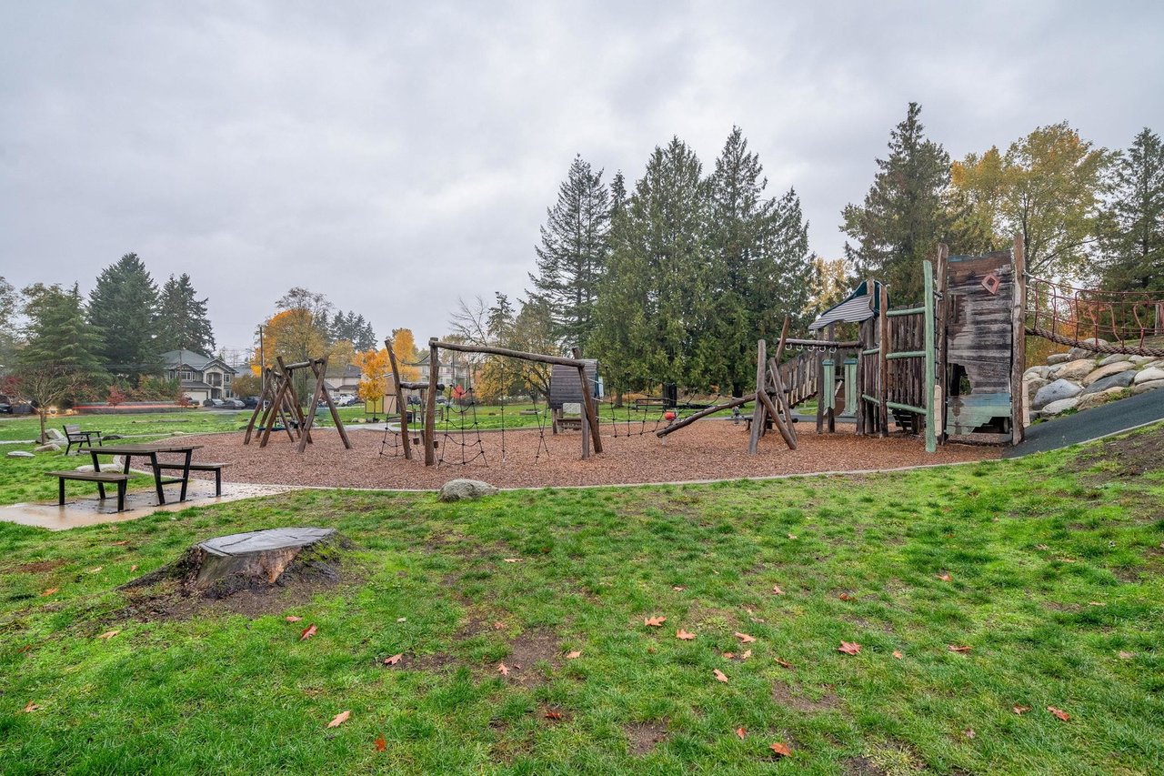 603-10603 140 St