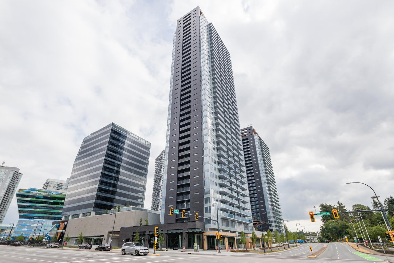 810-13615 Fraser Hwy