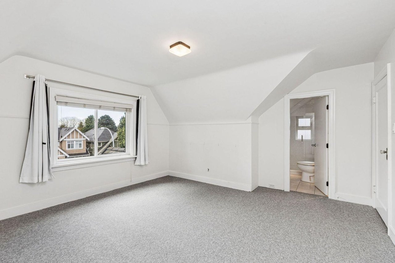 2859 W 33rd Ave
