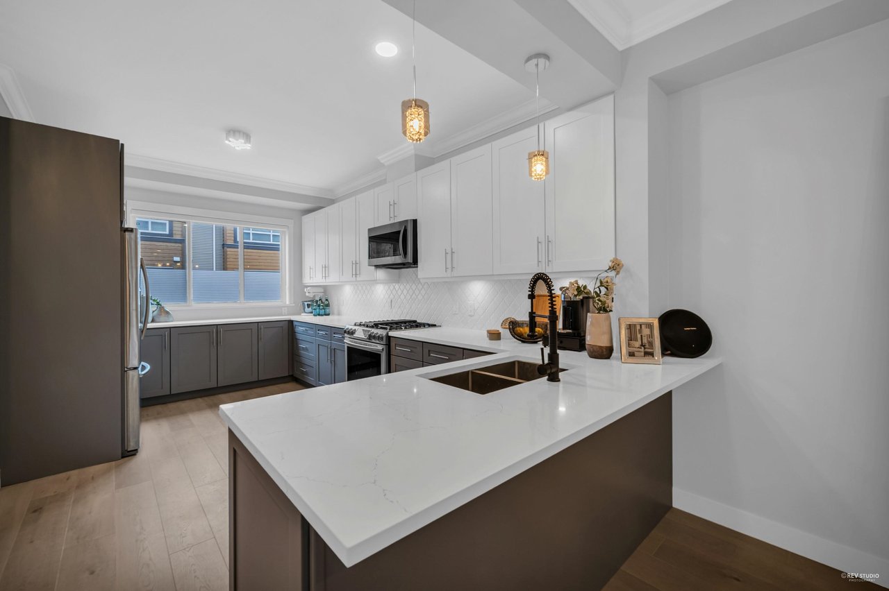 33-9440 Ferndale Rd