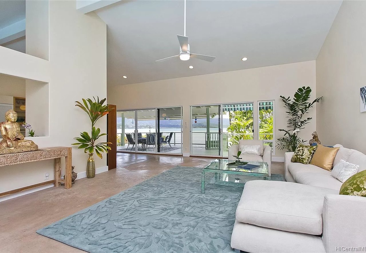 44-313 Kaneohe Bay Drive