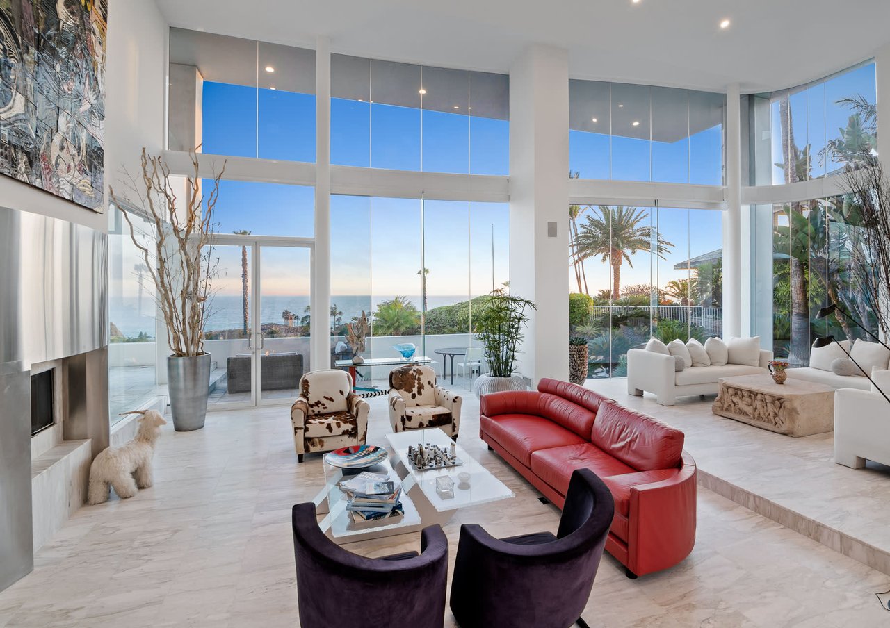 Private Modern Beach Estate | Luxury Shorter-term Lease