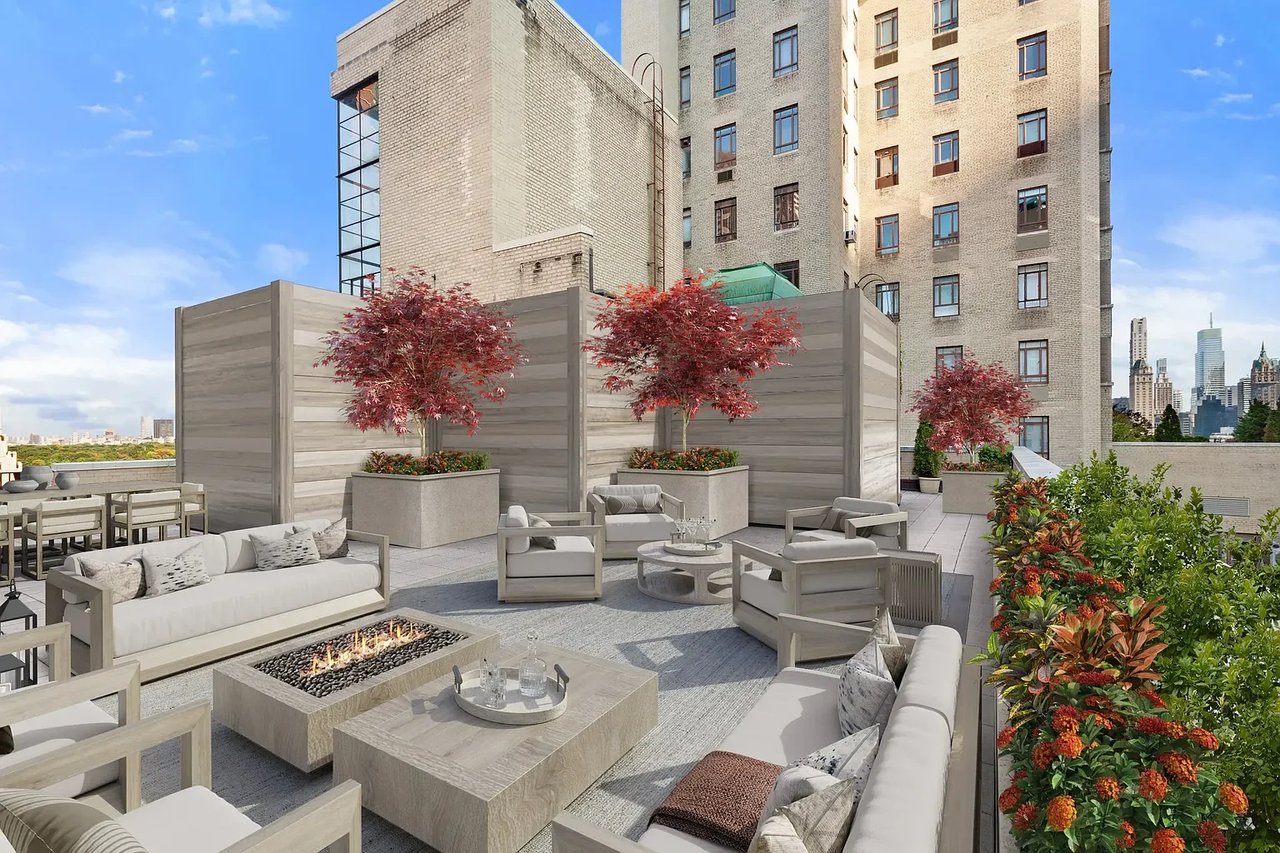 25 CENTRAL PARK W UNIT 21Q