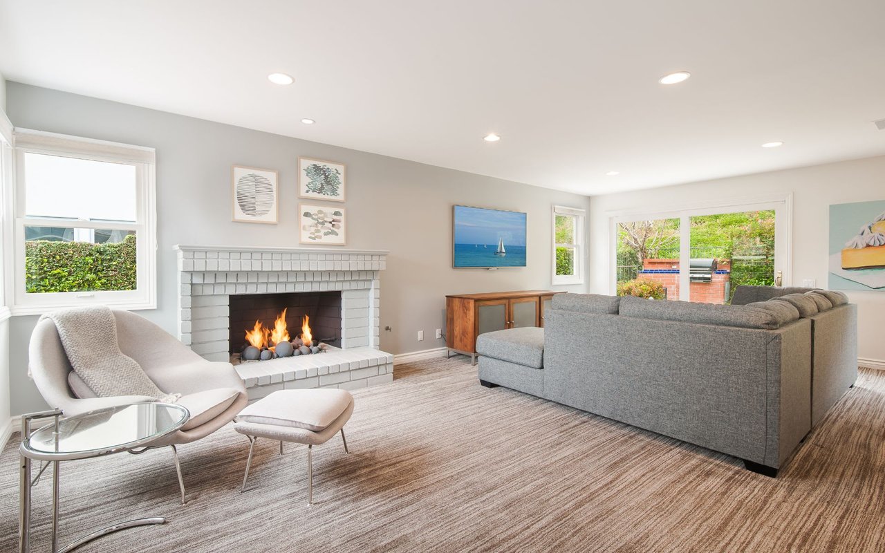 15 Bluff View