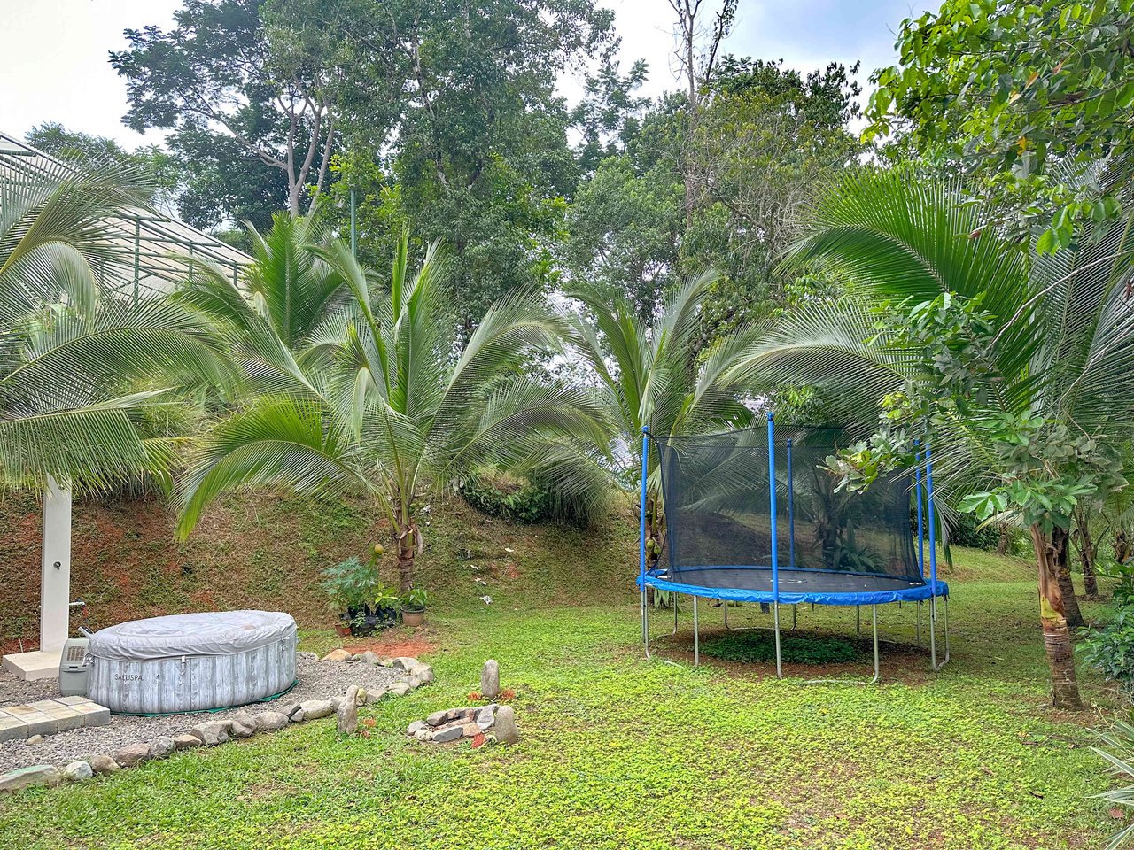 Multi-Home Luxury Estate, With Jungle, Mountain And Ocean Views, Private Waterfalls And Orchards On 71 Acres In Gated Community!