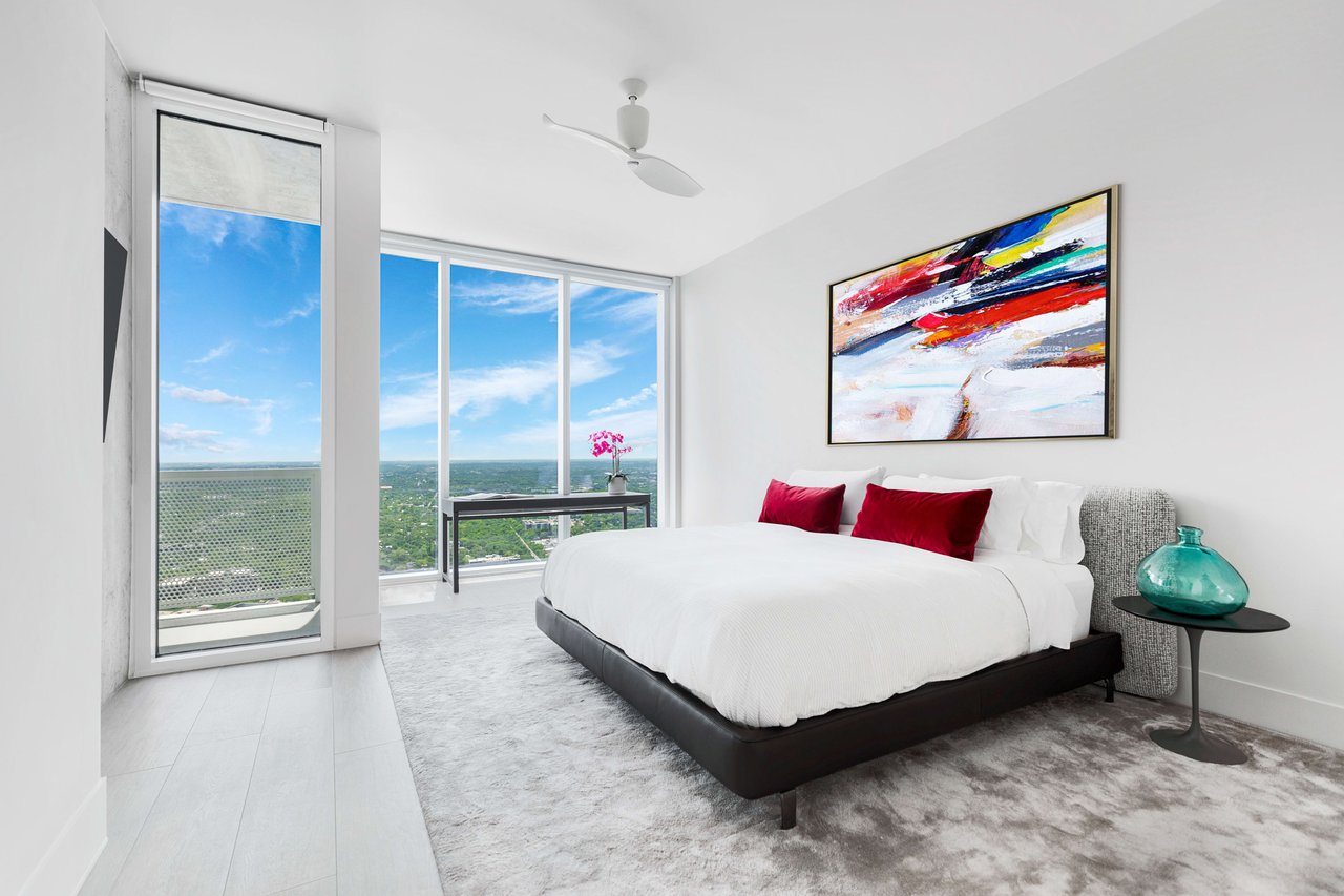 301 W Ave Unit 5503