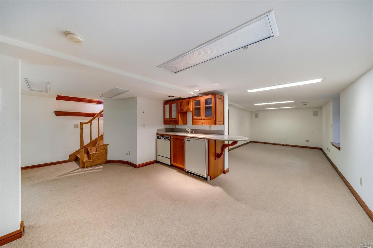 3875 W Dry Crk Rd