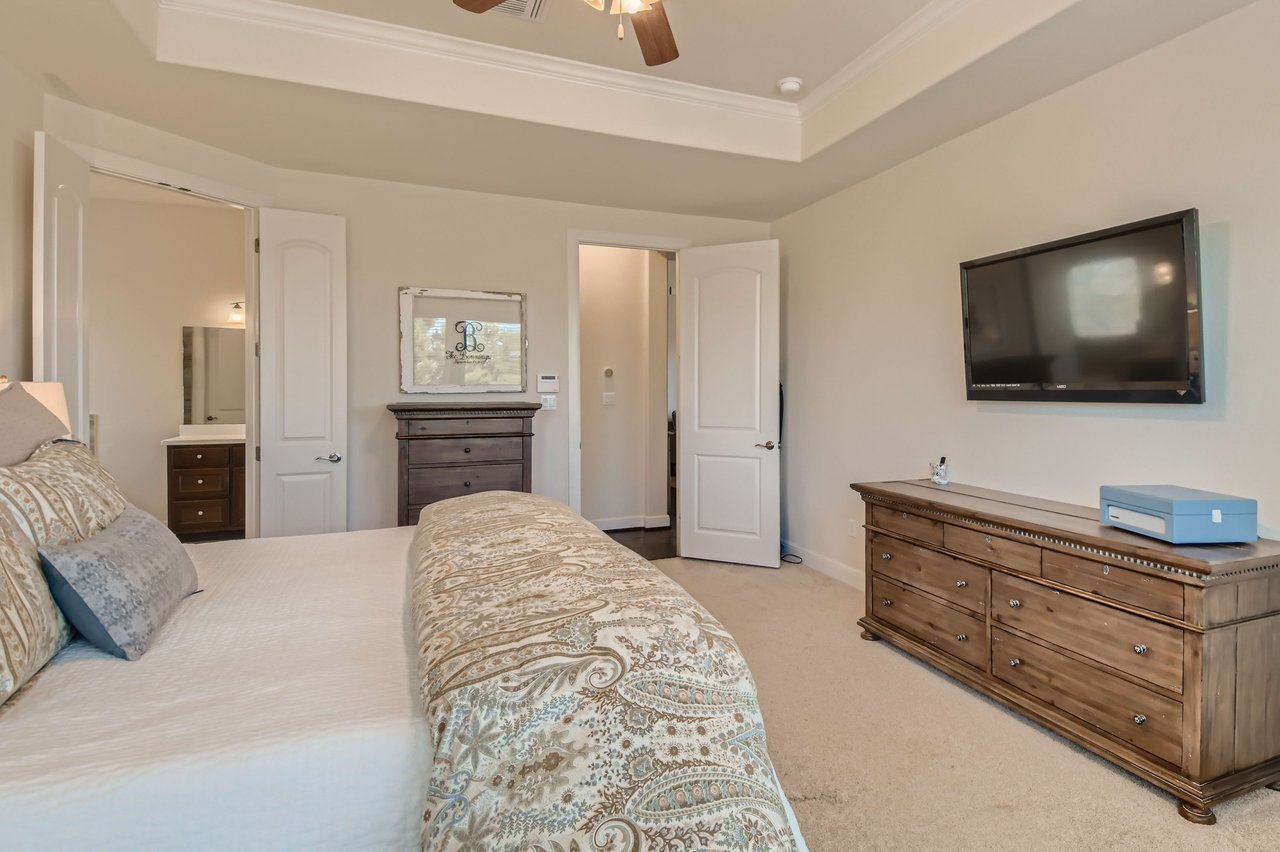 186 Tabago CT