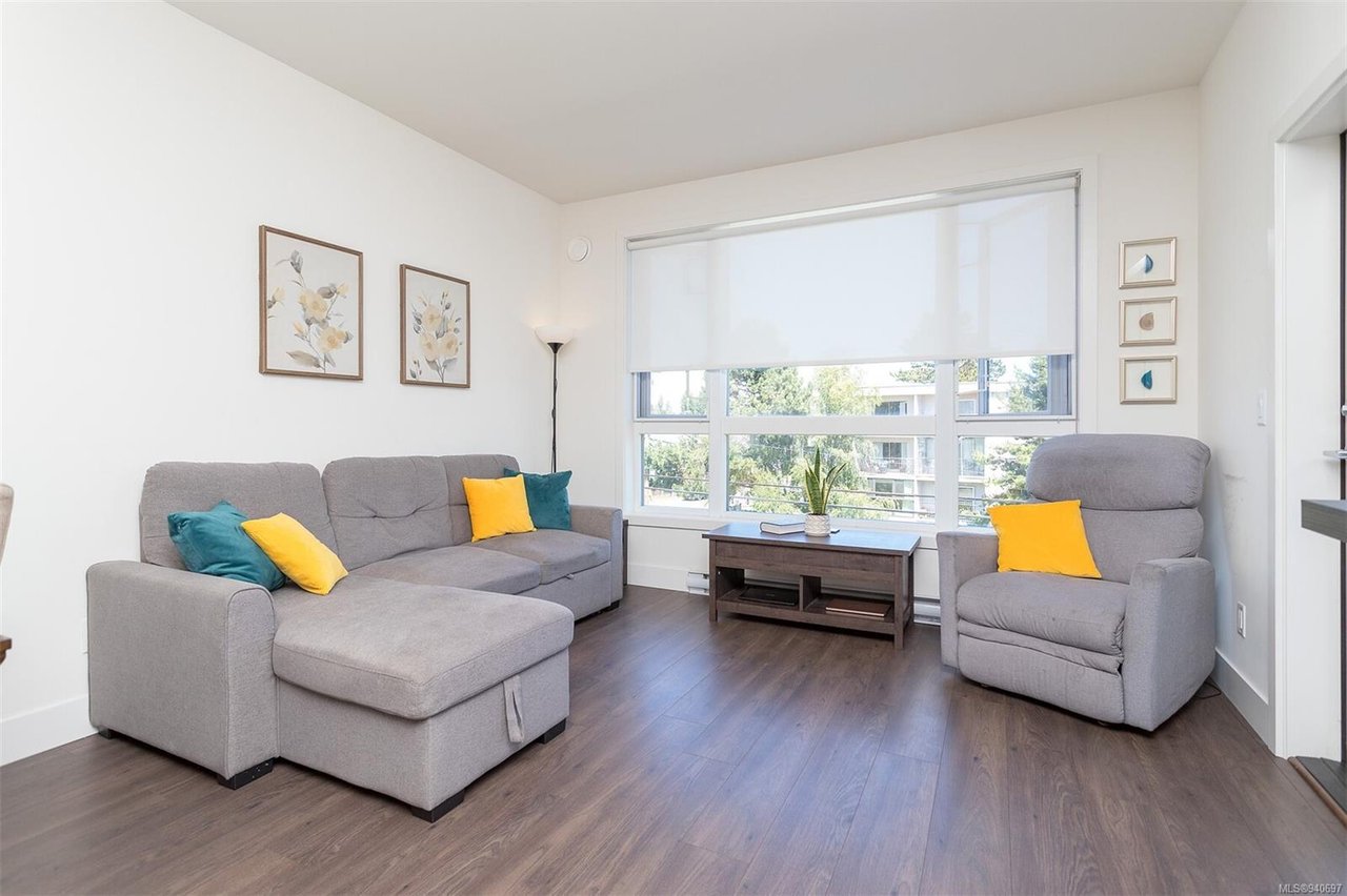 302-317 Burnside Rd