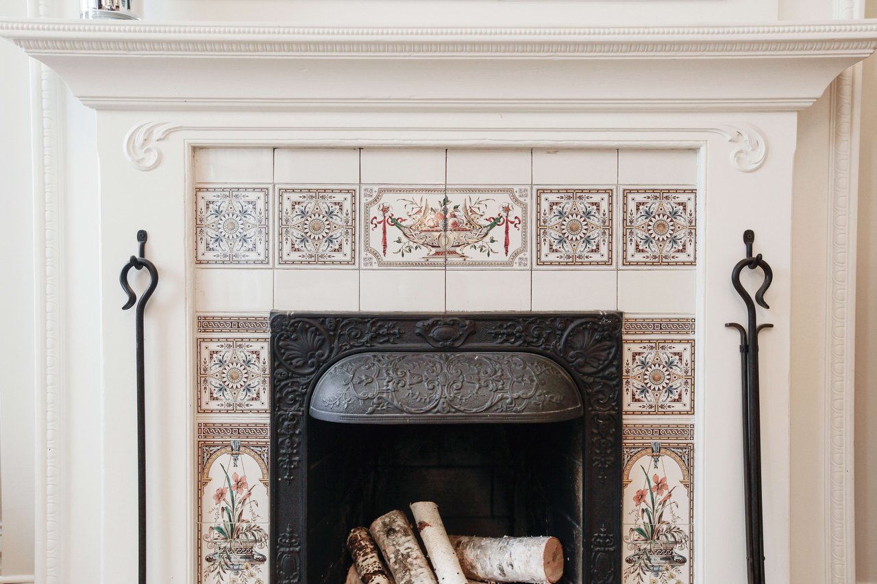 Wonderful Victorian Condominium