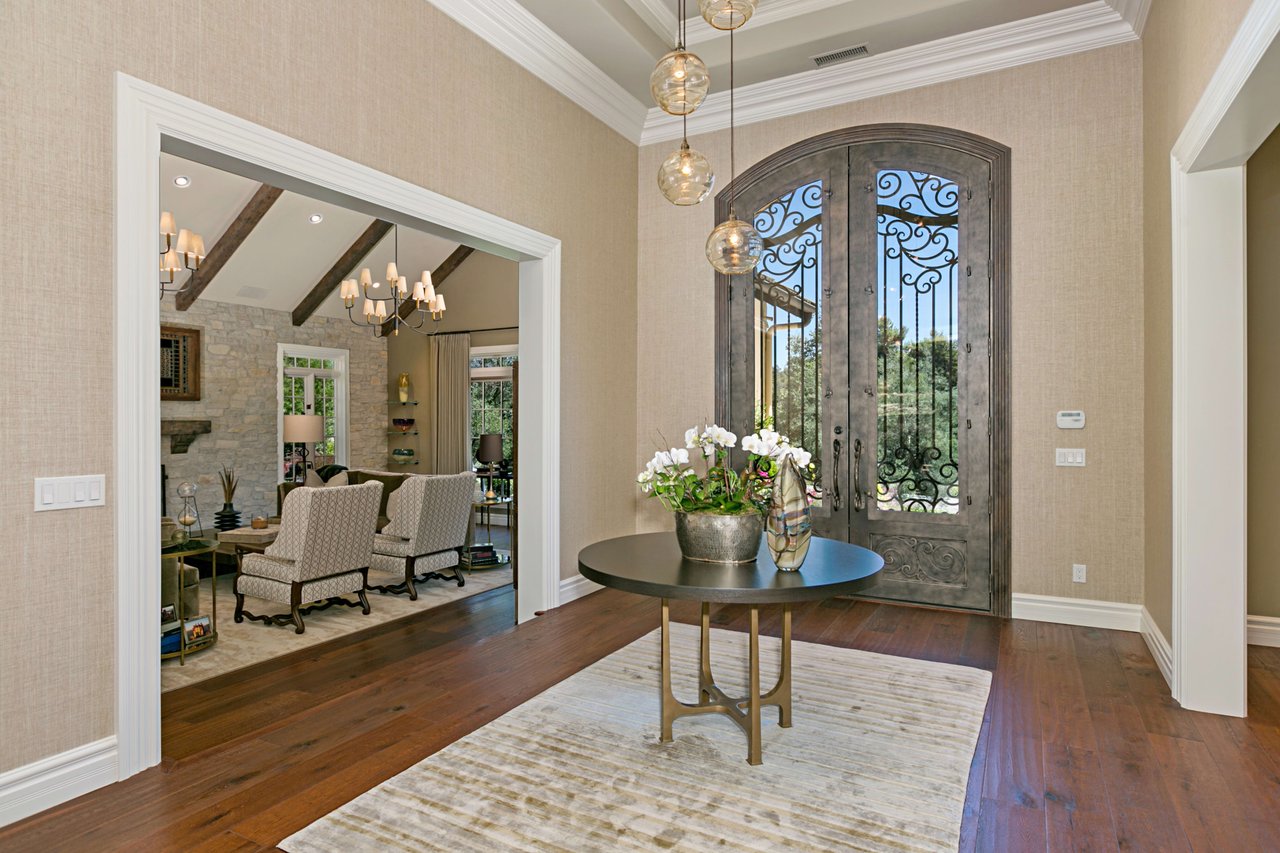 16748 Avenida Arroyo Pasajero