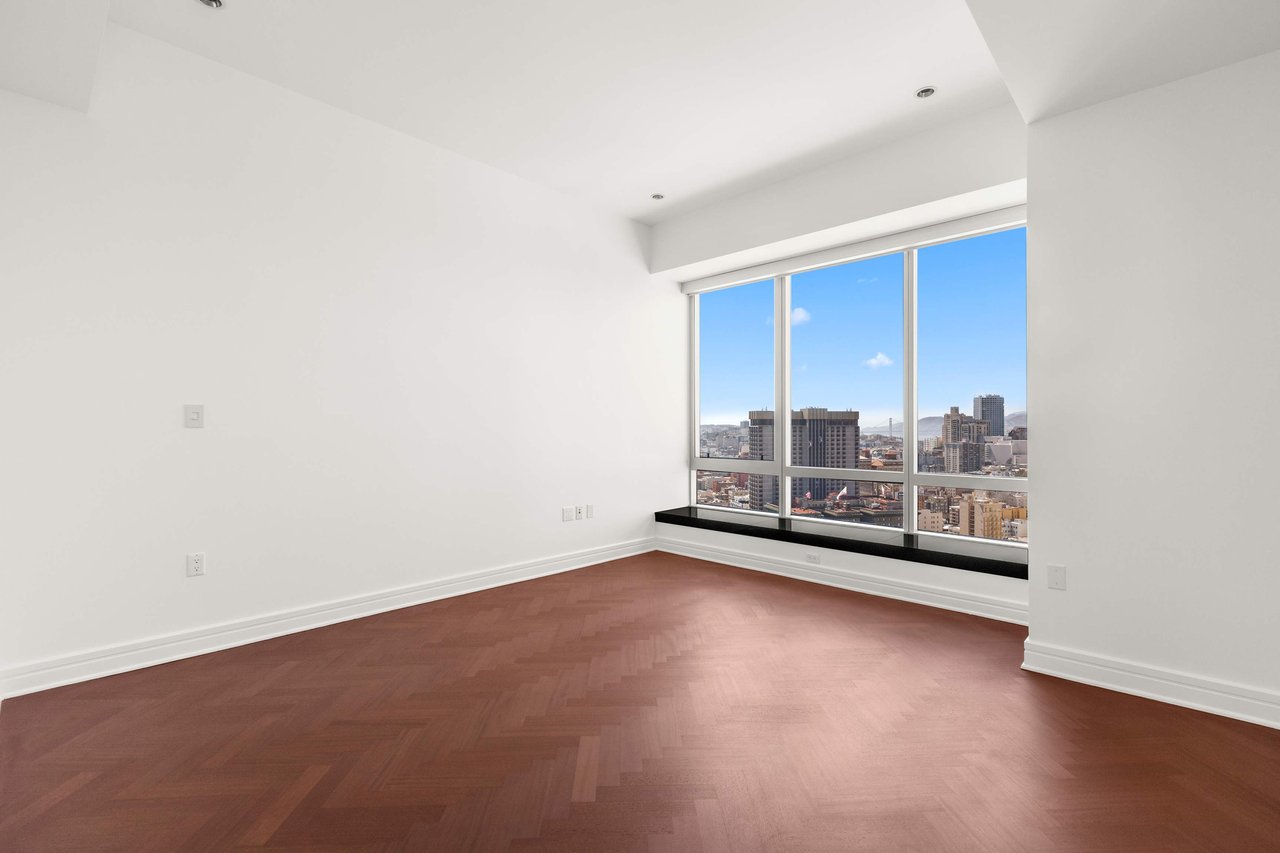 3,905 SqFt Four Seasons Grand Penthouse