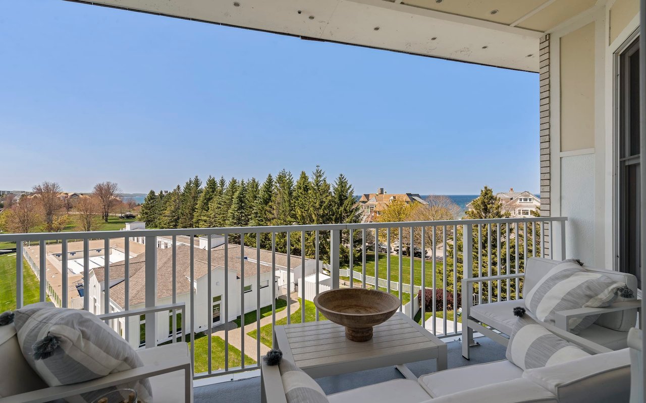 4200 Main Street 25
