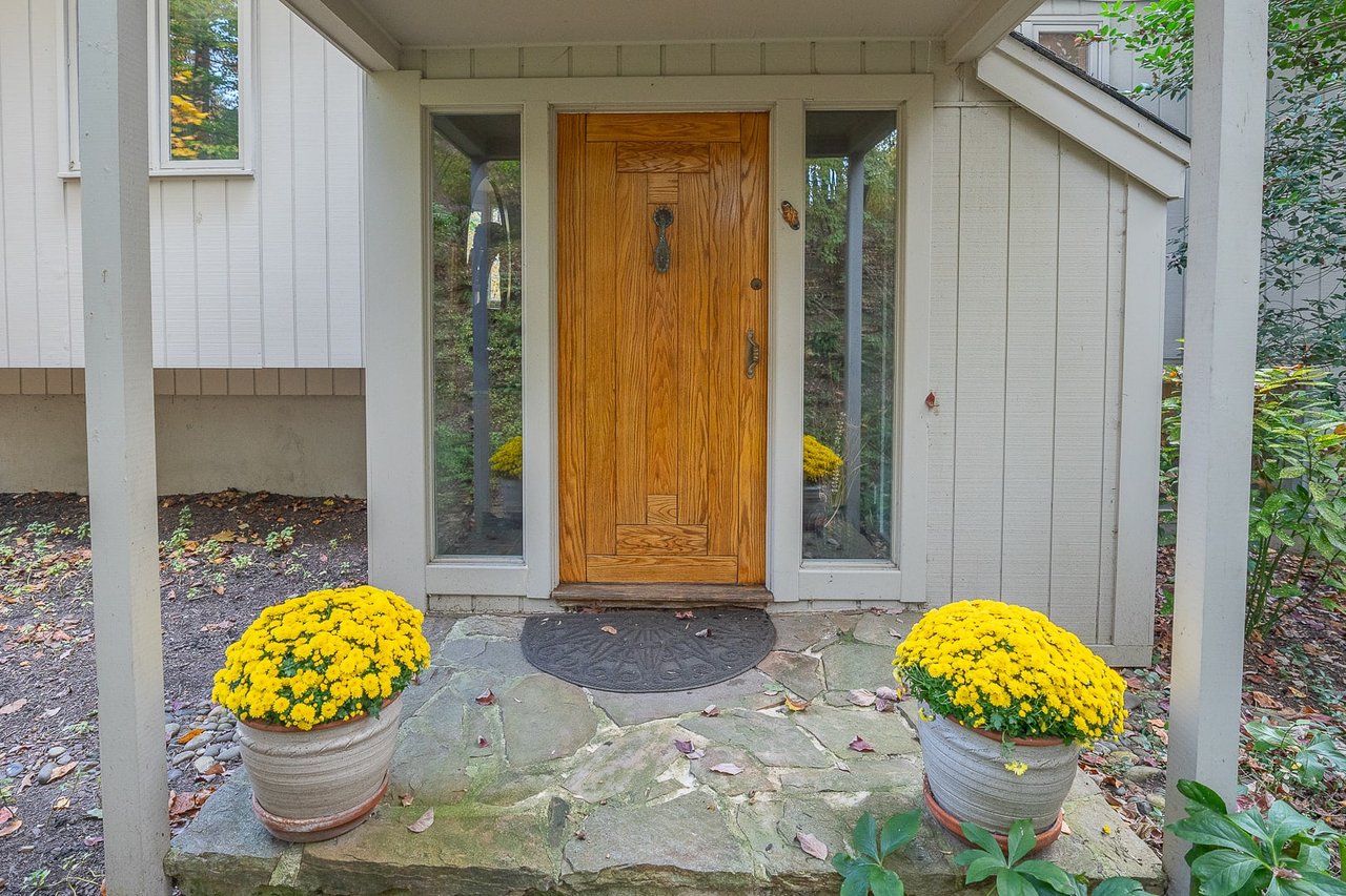 334 Malin Rd