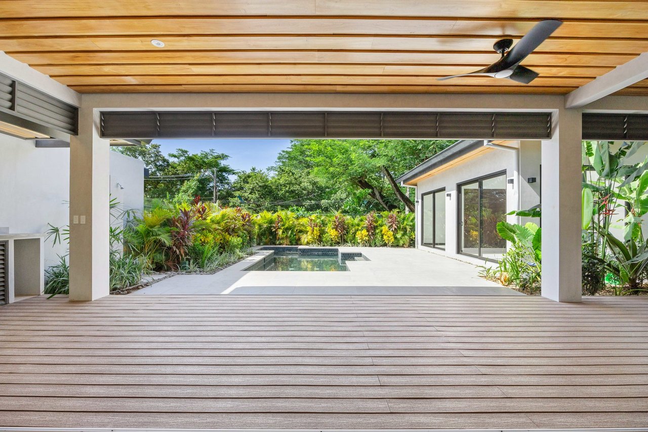 Tropical Eco Community Home, Tamarindo, Guanacaste