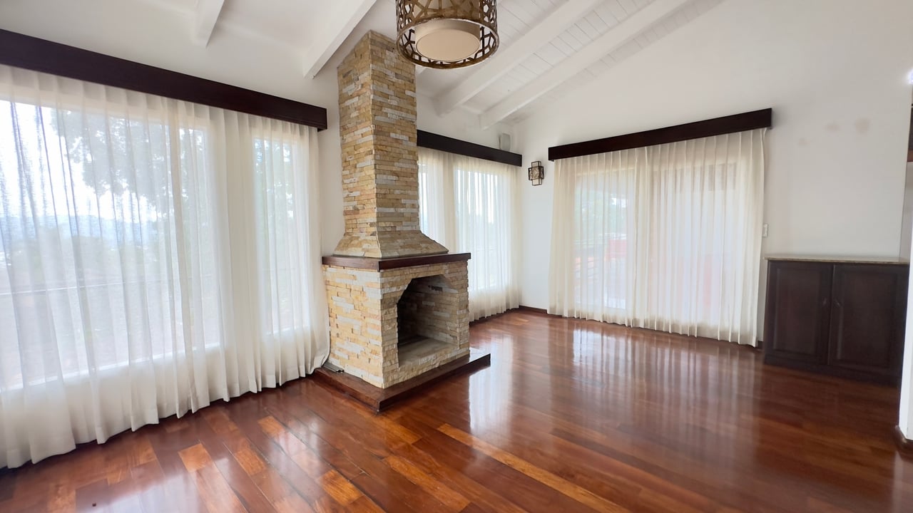 Forest View Luxury Residence, Curridabat, San Jose