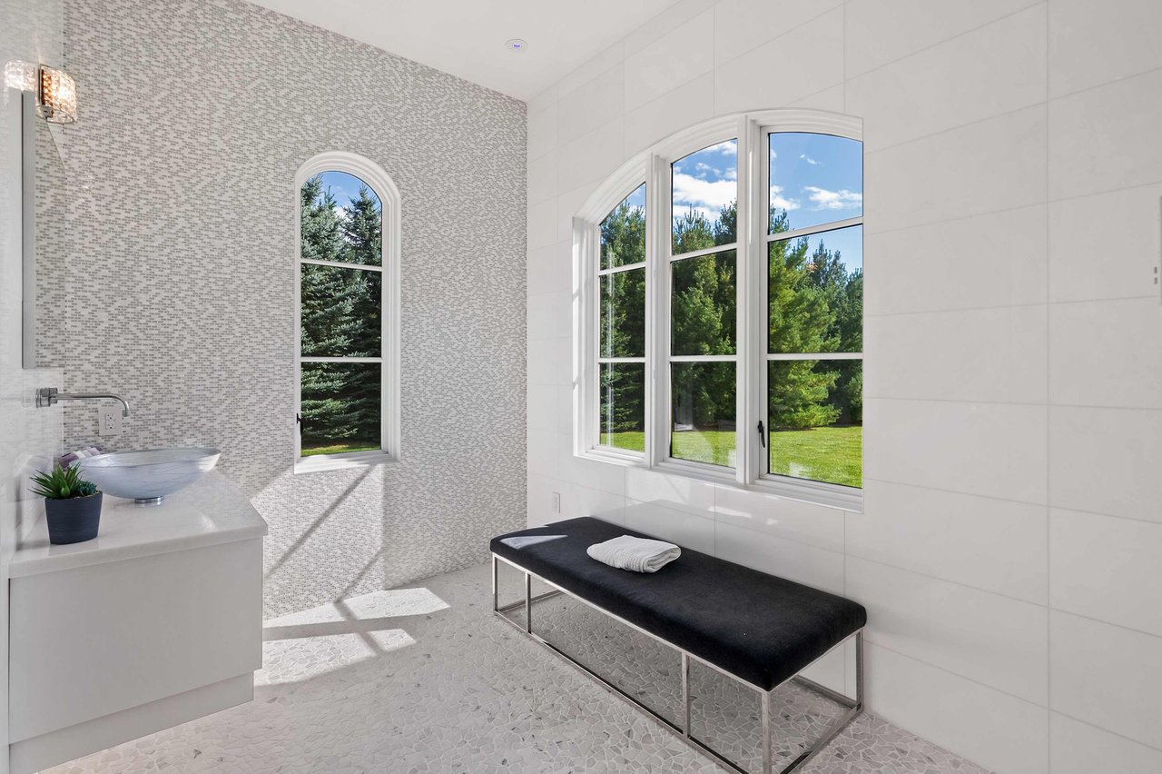 The Pinnacle Of Luxury Living